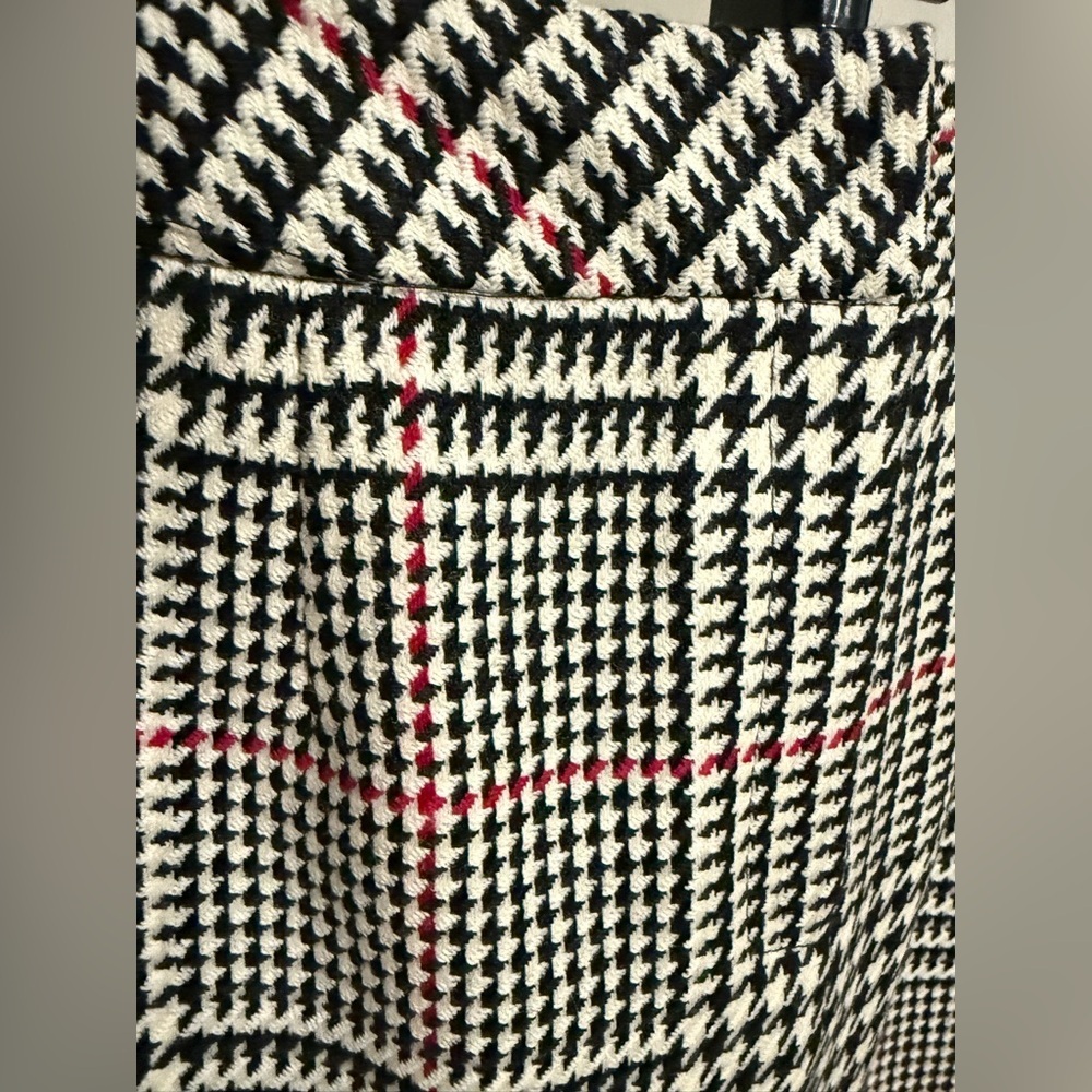 Talbots Vintage Houndstooth 100% Wool Skirt - Picture 4 of 11